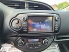 Toyota Yaris HYBRID 66 Tys.Km Serwis Kamera Grzane Fotele Klimatronik Radar Aystent - 15