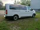 Opel Vivaro 9 osób - 10