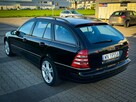 Mercedes C 220 2.2 CDI 150KM Avantgarde Automat Bixenon Skóra Alufelgi - 3