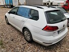 Volkswagen Golf - 6
