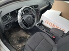 Volkswagen Golf - 8