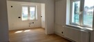Samodzielny budynek 80 m2 ,duży parking - 2