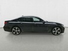 BMW 750 - 8