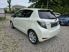 Toyota Yaris 1.5 HSD LED Alufelga Kamera Czujniki Skóra Panorama Ładny Stan! - 4