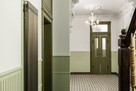 Wysokie mieszkanie w kamienicy - loft - 7