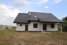 Nowy dom z ogrodem i garażem, 1,5 km od Koła - 1