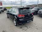 Volkswagen Golf GTI - 3