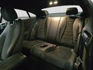 Mercedes E 220 - 12