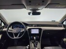 Volkswagen Passat - 6