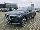 Volkswagen Touareg - 2