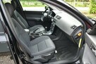 Volvo V50 2.4 BENZYNA 140KM Manual 2004r. Climatronic TEMPOMAR Alufelgi R 17" - 9