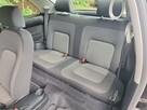Volkswagen New Beetle - 12