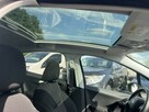 Peugeot 208 - 12