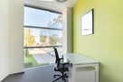 Przestrzeń do pracy dla 3-4 osób w Regus Opera - 3