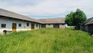 Dom z zabudowaniami na dużej działce - 7