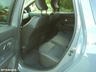Dacia Duster 1.0 TCe SL Celebration - 12