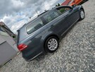 Volkswagen Passat - 4