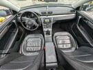 Volkswagen Passat - 11