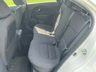 Kia Rio - 8