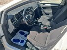 Volkswagen Golf - 9