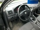 Volkswagen Golf - 5