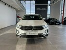 Volkswagen T-Roc Life 1.5TSI 150KM DSG 2022 r., salon PL, I właściciel, f-a VAT - 3