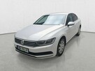 Volkswagen Passat - 3