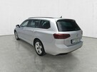 Volkswagen Passat - 5