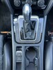 Volkswagen Passat - 14