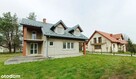 Dom  nad zalewem w Radłowie w otoczeniu zieleni - 9