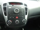 Kia Ceed - 11