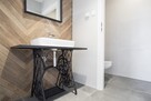 Biuro z najemcą. VIC House Zwycięska 20a - 11