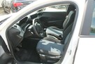 Peugeot 208 - 10