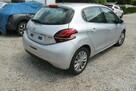 Peugeot 208 - 5