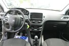Peugeot 208 - 13