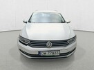 Volkswagen Passat - 2
