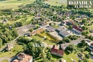 Na sprzedaż działka z trzema budynkami - 4