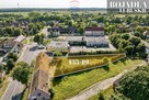 Na sprzedaż działka z trzema budynkami - 10