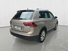 Volkswagen Tiguan - 7