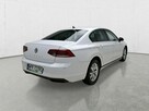 Volkswagen Passat - 7