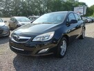 opel Astra Sports Tourer - 2