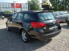 opel Astra Sports Tourer - 4