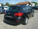 opel Astra Sports Tourer - 5