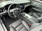 Volvo V60 B4(B) Plus Dark MY 2024 - 10