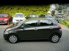 Toyota Yaris 1.3 Stan b.dobry 100%Bez rdzy korozji bezwypadkowy z Niemiec Gwarancja - 10