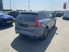 Volvo XC 60 B4 AWD Panorama Kamery360 Skóra Pamieć ust. Hak - 4