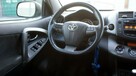 Toyota RAV-4 - 8
