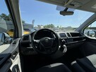 Volkswagen Caravelle Bezwypadkowy / Drugi Właściciel / Serwisowany w ASO / FV Marża - 11