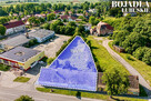 Na sprzedaż działka z trzema budynkami - 8