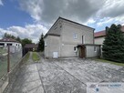 Dom z dużą działka i garażem. Dojazdów - 14